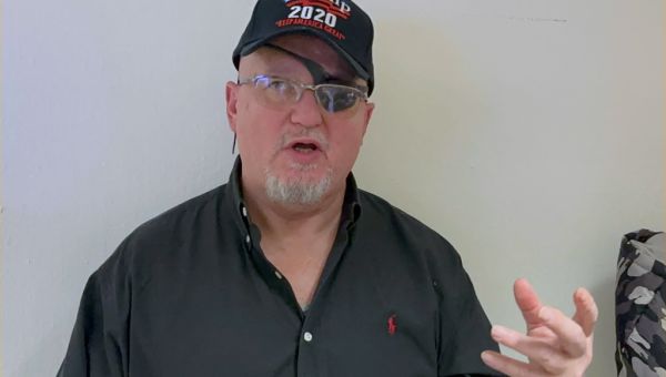 Oath Keepers founder Stewart Rhodes visits Capitol Hill after Trump clemency – Sentinel Colorado