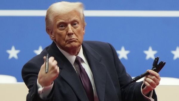 Judge bemoans efforts to fire federal union workers but hands Trump admin a victory