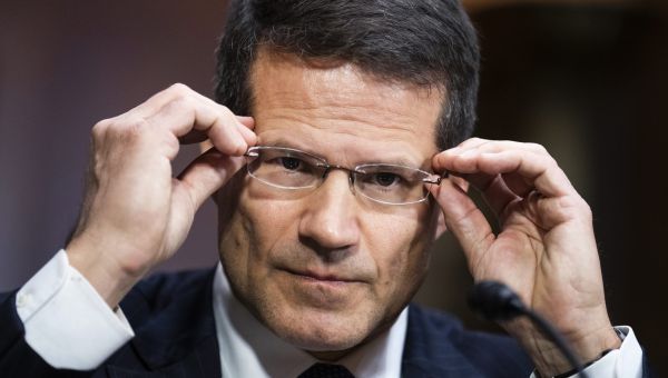 In Birthright Citizenship Case, Trump DOJ Asks Supreme Court Justices to Make Themselves Irrelevant  | Washington Monthly