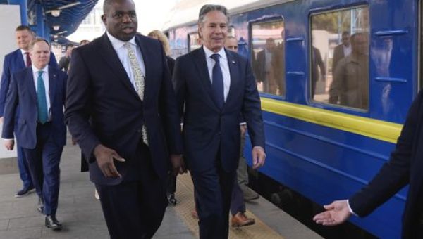 Blinken and Lammy arrive in Kyiv as Ukraine pushes for long-range strikes against Russia – The Boston Globe