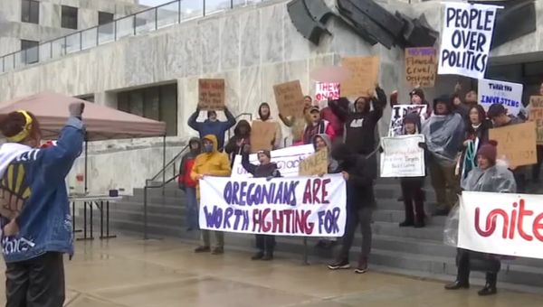 Oregonians rally against end to Measure 110 in Salem, call for Kotek to not sign HB 4002