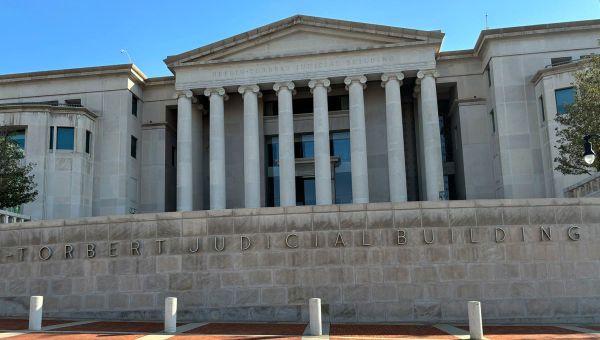 Alabama’s largest hospital halts IVF treatment after court rules embryos are children