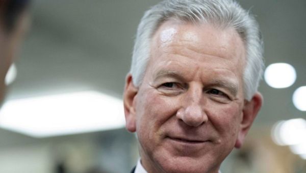 Alabama’s Sen. Tuberville blocks promotion for general over Defense secretary’s hospitalization – UPI.com