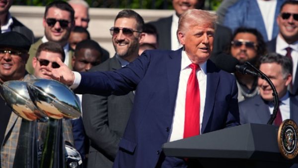 REPORT: Trump to Announce D.C. Will Host 2027 NFL Draft