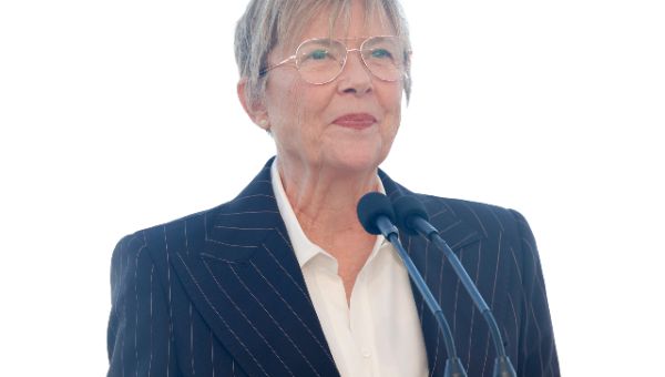 Actress Annette Bening Pushes Sex Changes for Minors Outside SCOTUS: Having a ‘Transgender Child’ Made Me ‘More Wise’