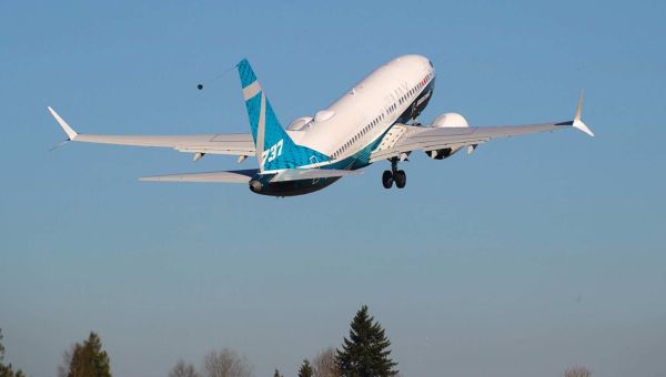 Video: Trump plane carrying J.D. Vance makes emergency landing