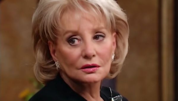 Oprah, Robin Roberts, and more pay respects to Barbara Walters