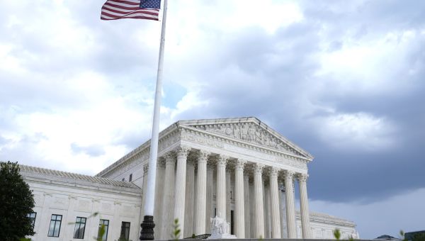 How would term limits impact the Supreme Court? – WTOP News