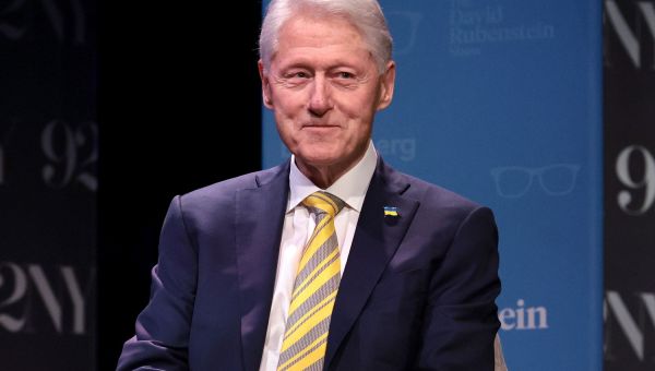 President Bill Clinton to Publish Memoir About Life After Leaving Office