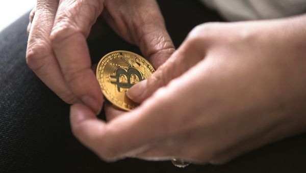 Ross Ulbricht Is A Millionaire Straight Out Of Prison? On-Chain Sleuths Find $44 Million In Bitcoin Wallets Linked To Him | Bitcoinist.com