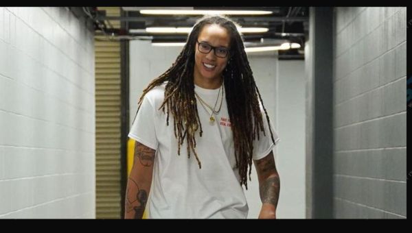 Brittney Griner And Viktor Bout Prisoner Swap Caught On Video