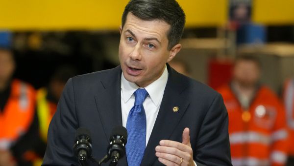 Transportation Secretary Pete Buttigieg to visit East Palestine after train derailment