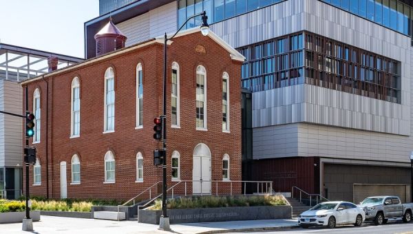 BREAKING: US-based Israeli Embassy staff members shot and killed outside Jewish Museum