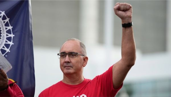 ‘Donald Trump is a scab,’ says UAW president Shawn Fain