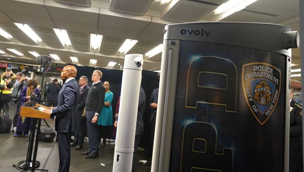 AI-powered metal detectors coming to NYC subway system in pilot crime-fighting program | amNewYork