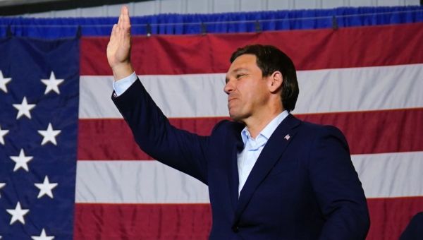 In another sign of Florida’s democratic decay, DeSantis suspends an elected prosecutor