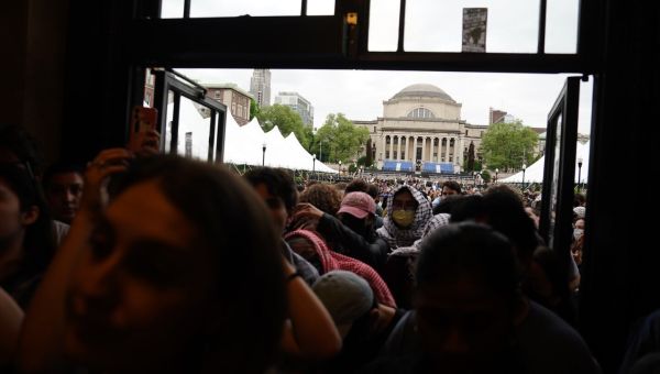 Police remove pro-Palestinian demonstrators occupying Columbia library – The Boston Globe