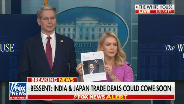 'A Hostile and Political Act!' Karoline Leavitt Trashes Amazon Over Its Plan to Display Tariff Fees at Checkout