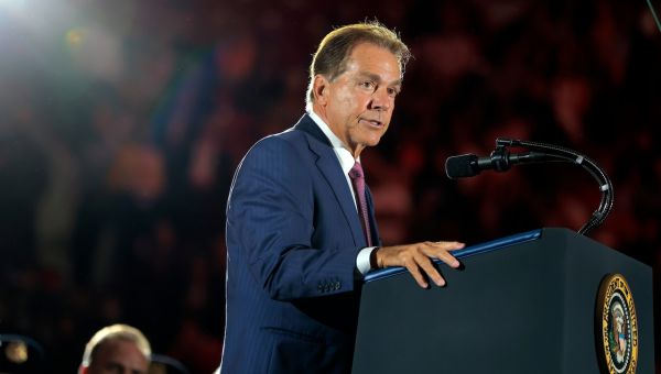 Nick Saban imparts wisdom of ‘The Process’ to Alabama graduates as he welcomes Trump
