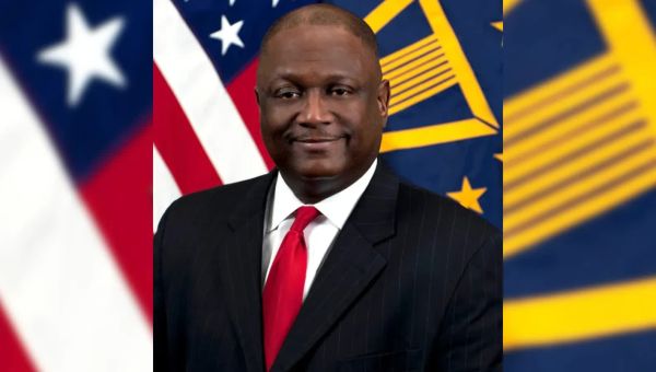 Senior Pentagon Official Ran Savage Dogfighting Ring, Executed Losing Dogs With Jumper Cables: Feds – Breaking911