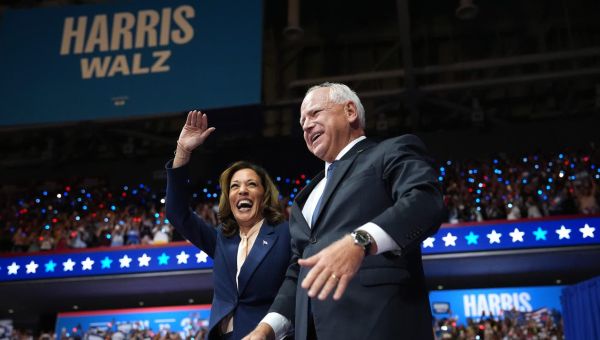Kamala Harris, Tim Walz spoke to supporters at Arizona campaign event | 2024 Election
