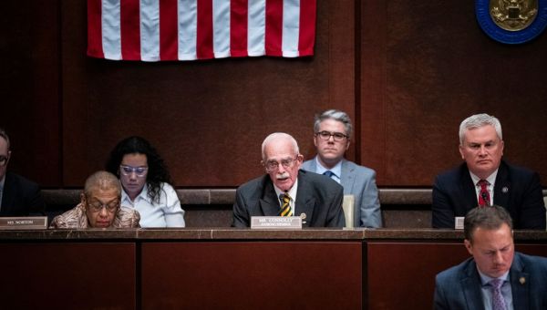Top House Oversight Democrat Announces He's Stepping Down Amid 'Grueling' Medical Battle