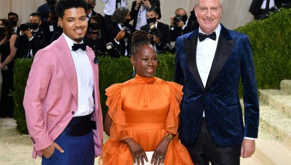 Former NYC Mayor Bill de Blasio And Wife Announce Separation, Plan To Continue Living Together While Dating Other People | Essence