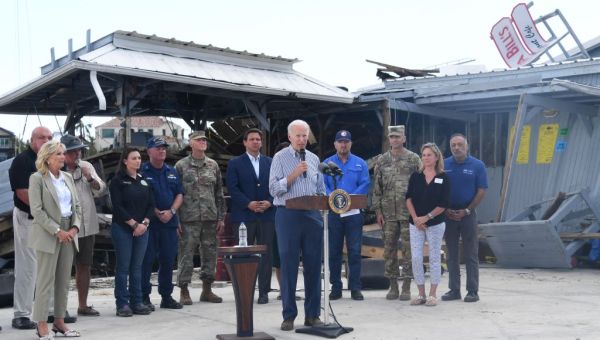 Biden and DeSantis offer praise for joint response to Hurricane Ian – Roll Call