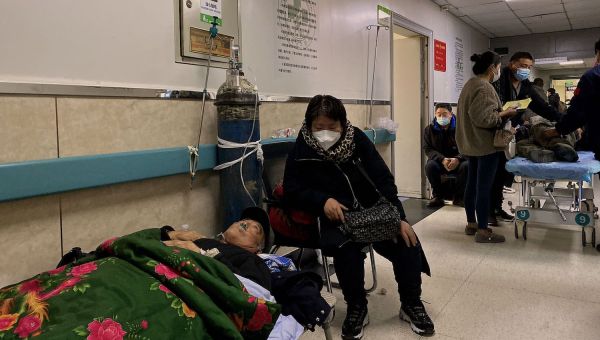 Officials Report China’s First Annual Population Fall in Decades, Economic Crisis Accompanied by COVID-19