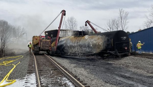 Federal safety board releases initial report on Ohio derailment – Roll Call