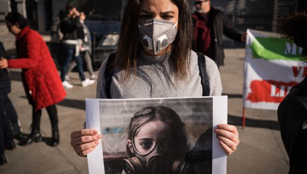 Iran Arrests More Than 100 In Connection With Poison Gas Attacks on Schoolgirls – The Media Line