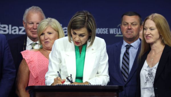 Iowa Judge Temporarily Blocks State Legislature’s Brand New Six-Week Abortion Ban