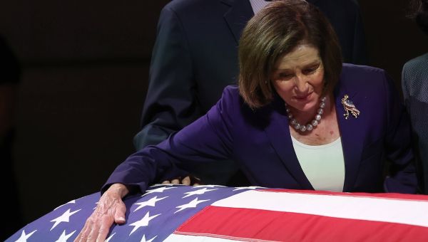 Feinstein, a ‘proud member’ of her synagogue, to be buried privately at Jewish cemetery