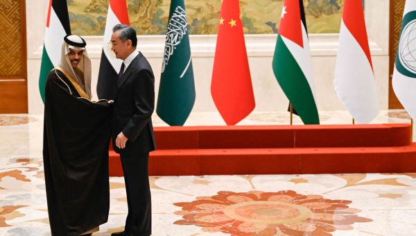 China hosts Arab FMs, pushes ‘justice, fairness’ in Israeli-Palestinian conflict