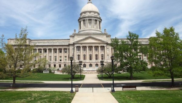 Kentucky State Capitol evacuated for threat investigation
