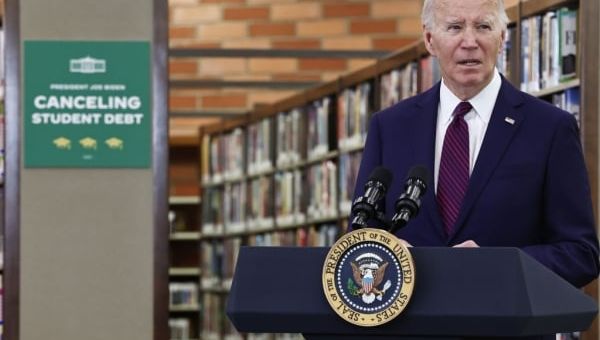 Federal judges put Biden’s new loan repayment plan on hold