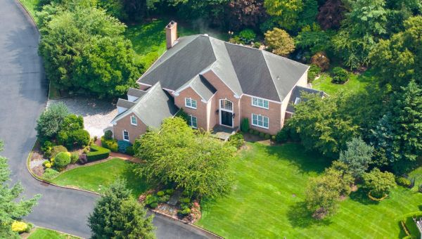 Feds Bust New York Gov. Kathy Hochul’s Ex-Aide