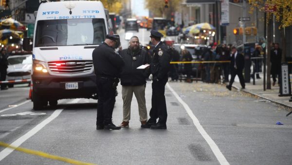 Eric Adams Says ‘Net Is Tightening’ On Man Who Assassinated Health Insurance CEO