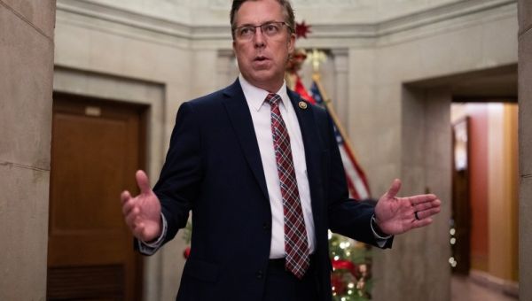 Trump Pulls A New Fixation Out Of Thin Air And House GOP Runs Off The Cliff With It