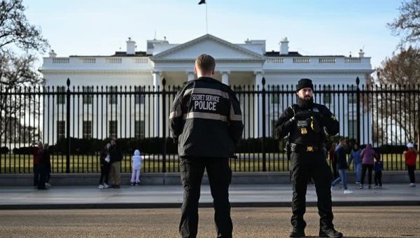 ‘Suicidal’ Armed Man Shot By Secret Service Agents Near White House