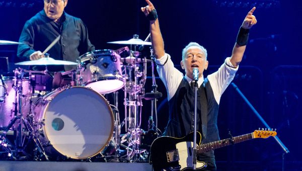 Why Bruce Springsteen should stop listening to Trump and start listening to Rabbi Heschel