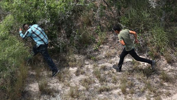 Reports: TikTok Tutors Are Chinese How to ‘Run’ Across the U.S. Border from Mexico