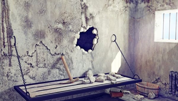 10 Inmates, Some Charged With Murder, Escape From Louisiana Jail