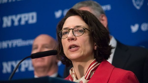 Biden appoints longtime transportation official as acting head of FAA