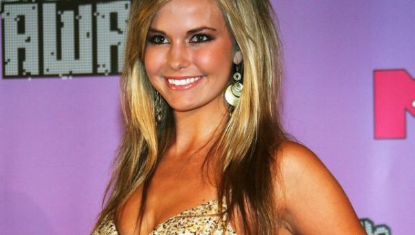 Former Miss Teen USA contestant slams JD Vance for bullying