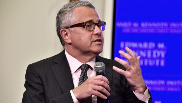 Toobin on Willis disqualification ruling: ‘A very good day for Donald Trump’