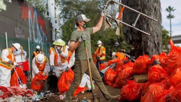 Newsom Orders CA Agencies To Move Homeless People Out of Camps  —  But to Where?