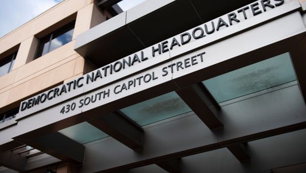 Capitol Police evacuate lawmakers after protesters block DNC headquarters – Roll Call