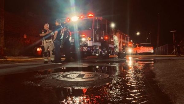 Helicopter crash in Houston kills 4, topples radio tower, officials say