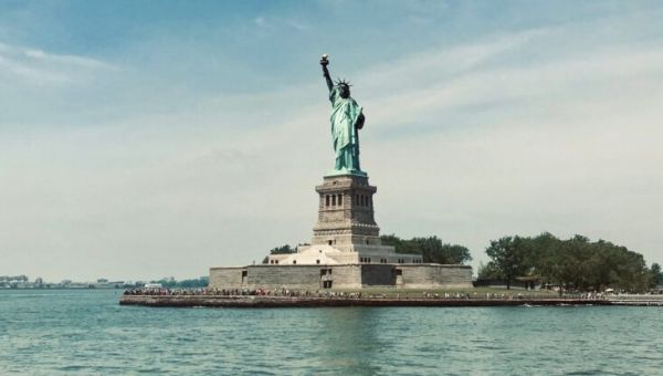 Socialist French Lawmaker Demands Statue of Liberty Back.